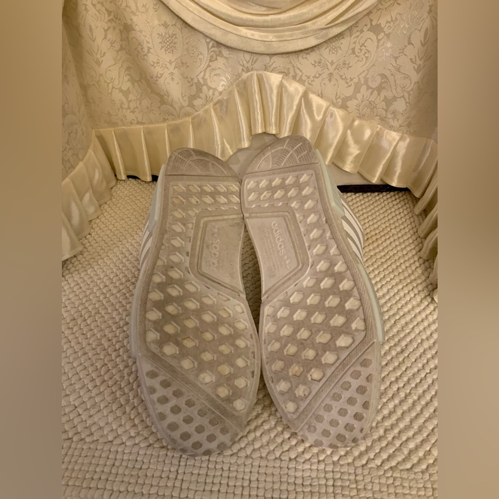 ADIDAS - Picture 7 of 7